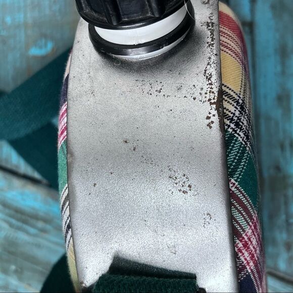 Vintage 90s Looney Tunes Bugs Bunny & Taz Plaid Water Canteen - Picture 7 of 9